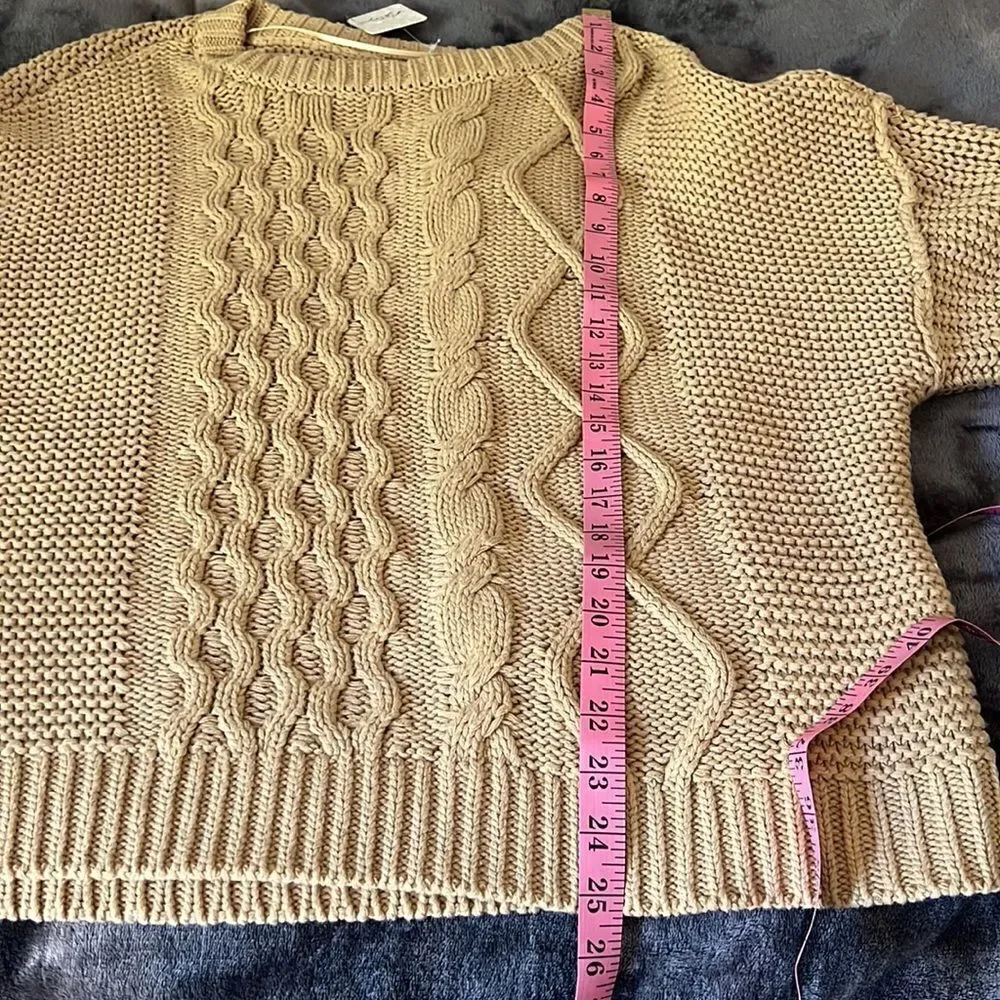 🆕Free People cable knit sweater camel M